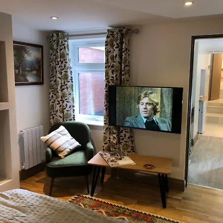 Cosy Quiet 1 Bedroom Apartment Carrington Nottingham Exterior photo